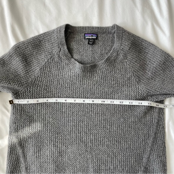 Patagonia Gray Recycled Cashmere Crew Knit Sweater - Picture 10 of 11